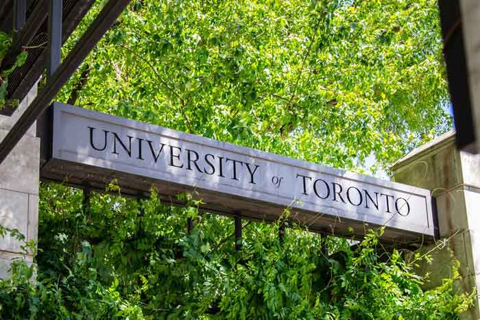 University of Toronto ranking admission and fees.